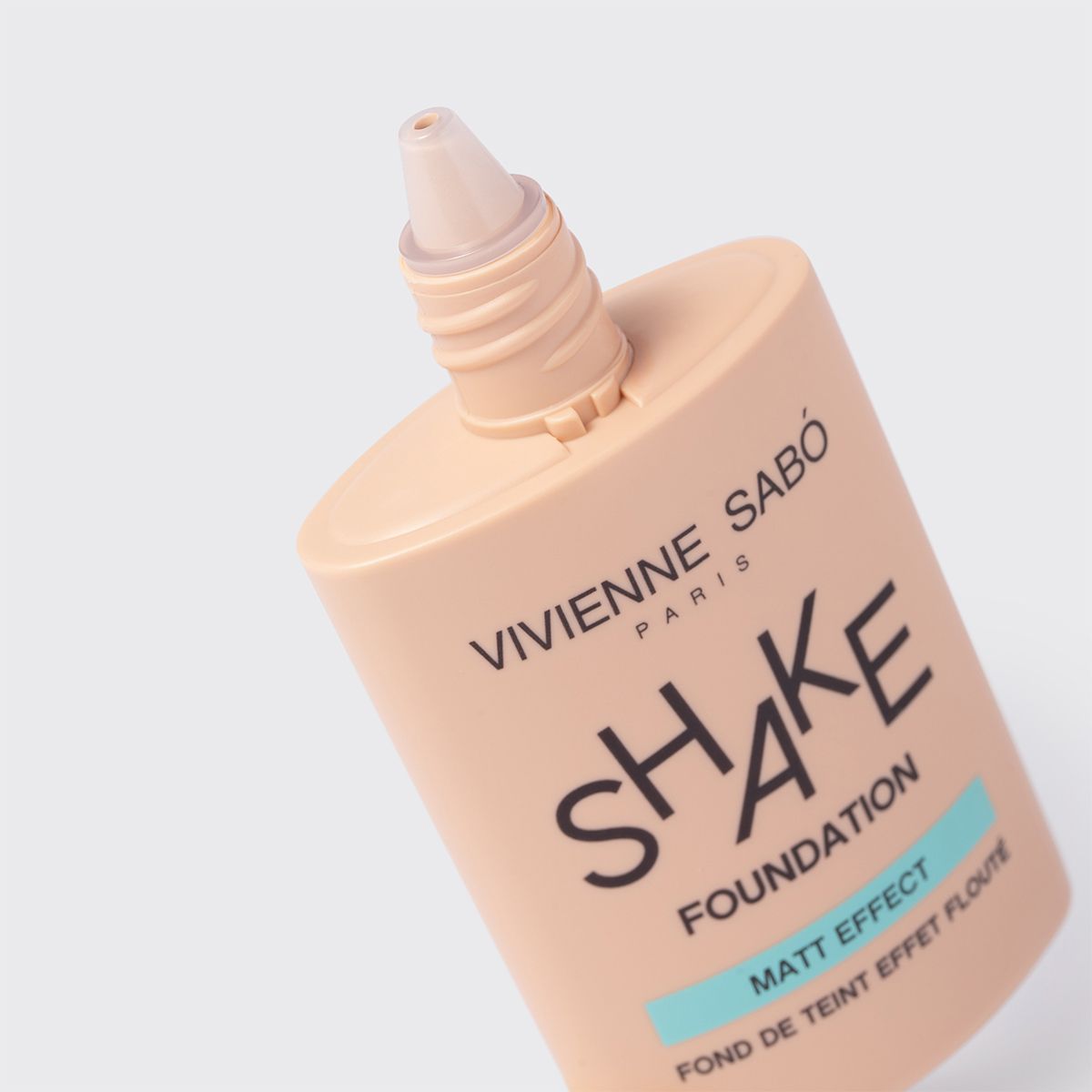 Shakefoundation matt от магазина Vivienne Sabo